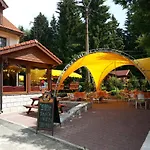 招待所 Pod Boubinem Kubova Huť