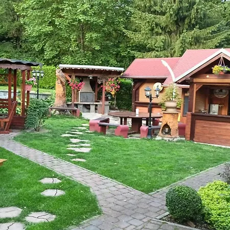 Pod Boubinem Гостевой дом 3*